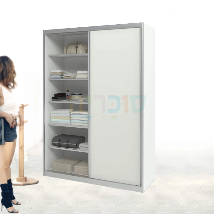 ארון הזזה לילדים  ונוער דלת מראה פרמיום רוחב מ 210 ס"מ עד 240 ס"מ